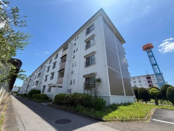 公社加良部２丁目２番地住宅４号棟